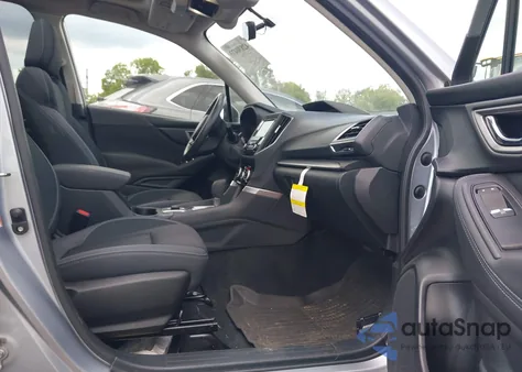 2019 Subaru Forester Premium из США, поврежденный, VIN JF2SKAGC1KH510372